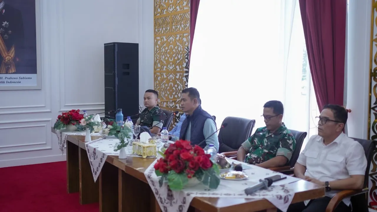 Sumatera Barat Kabupaten Solok Pertemuan Kedua Dua Kepala Daerah, Jon Firman Pandu dan Eka Putra Sepakati Dukungan Pembangunan Batalyon TP 951